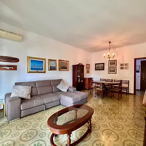 Apartament Betti 21